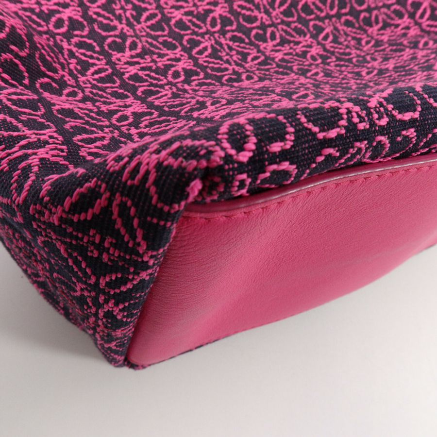 LOEWE 帆布Cubi肩背袋-12