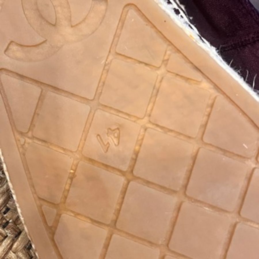 CHANEL 勃艮第酒紅色 鉛筆鞋41號-12