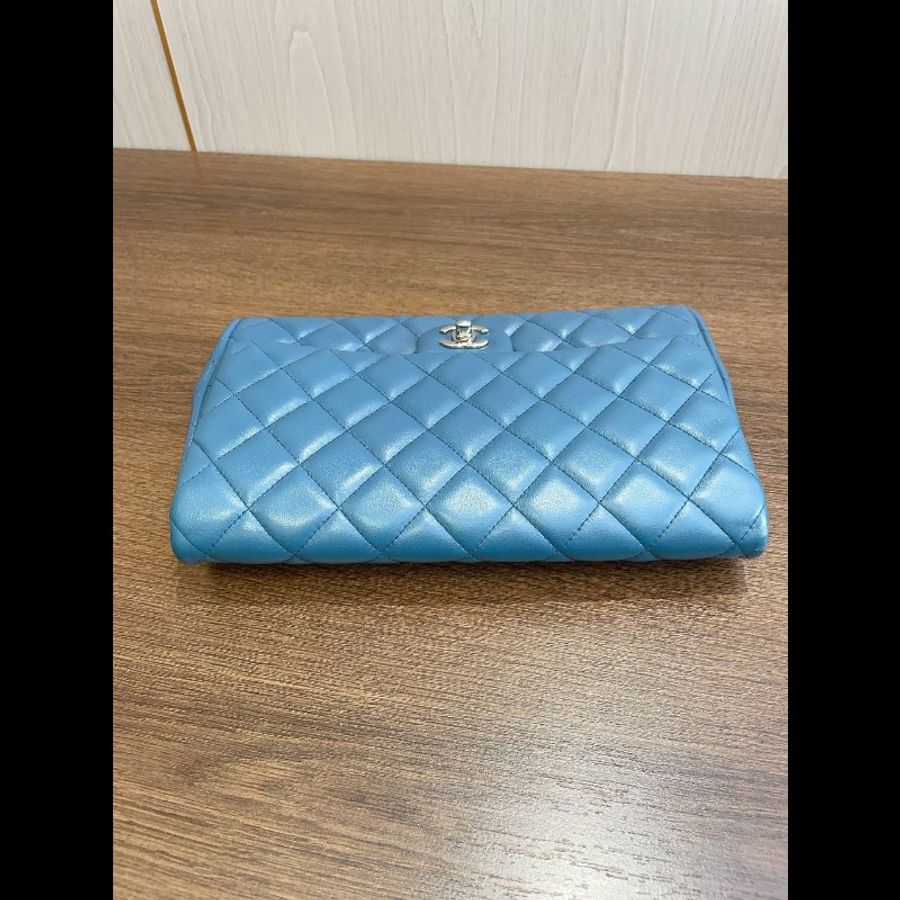 香奈兒/Chanel CF 中號藍色銀扣羊皮單肩腋下包-1