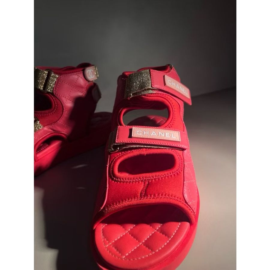 正品 Chanel 菱格紋涼鞋 38.5 閒置美品-3