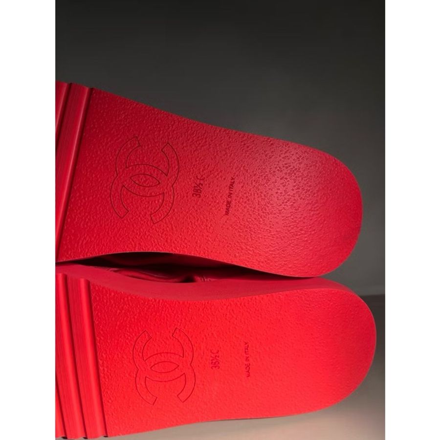 正品 Chanel 菱格紋涼鞋 38.5 閒置美品-9