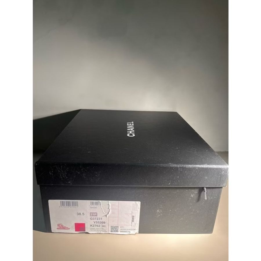 正品 Chanel 菱格紋涼鞋 38.5 閒置美品-10