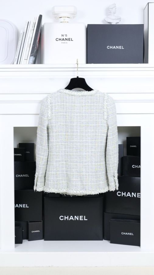 Chanel 09年浅蓝绿色珠片花镶边圆领外套-1