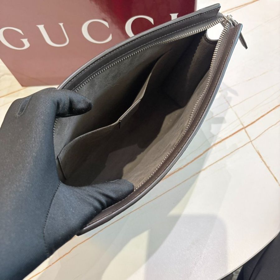 *SHIHNA名牌精品* Gucci GG Supreme 帆布織帶手拿包-6