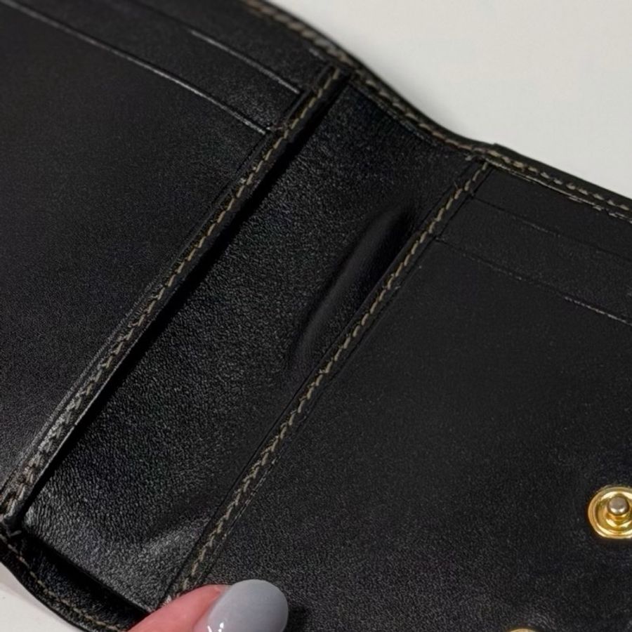 Fendi vintage 日本二手 中古復古古董經典老花 黑色皮革 三折皮夾 零錢包中夾短夾-18