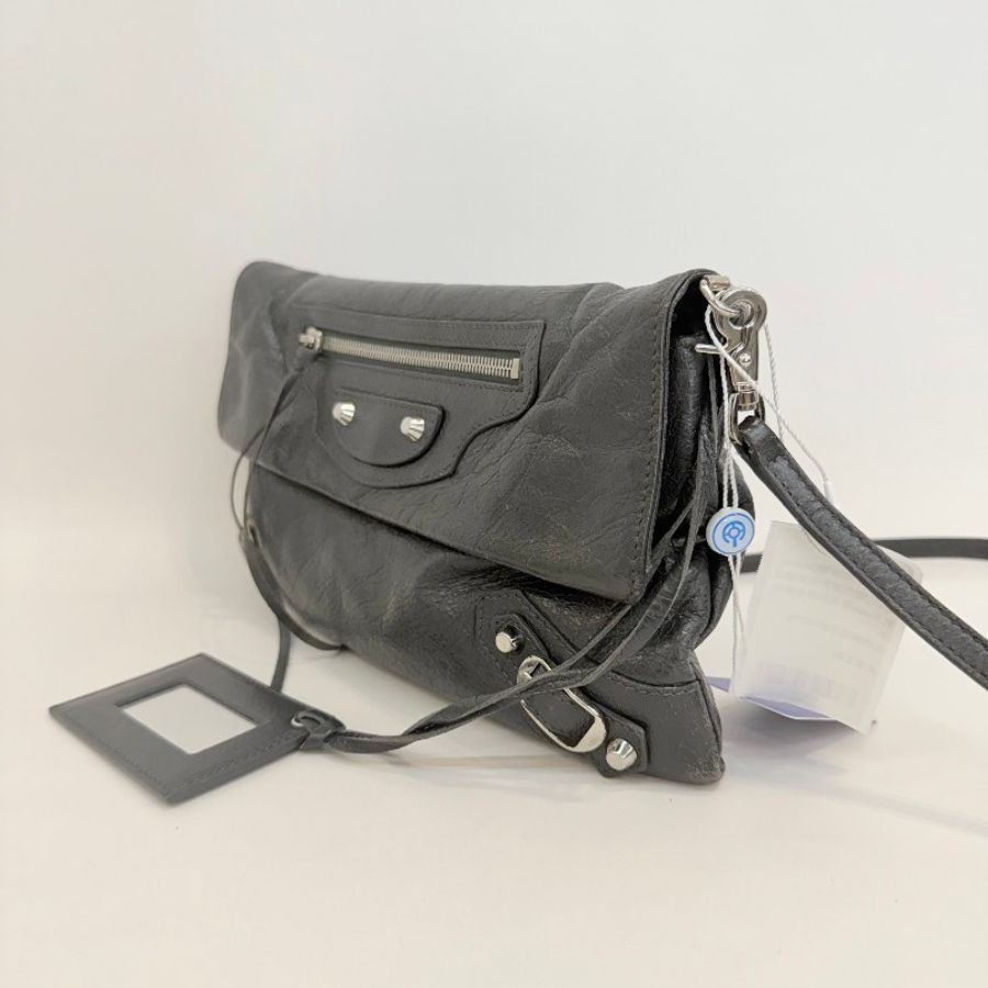 Balenciaga 灰色油蠟皮機車woc單肩斜挎包-2