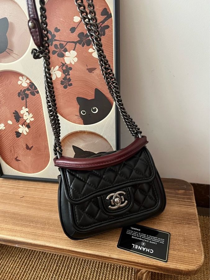 Chanel香奈兒🖤 黑紅mini孟買南瓜鏈條包💗-5