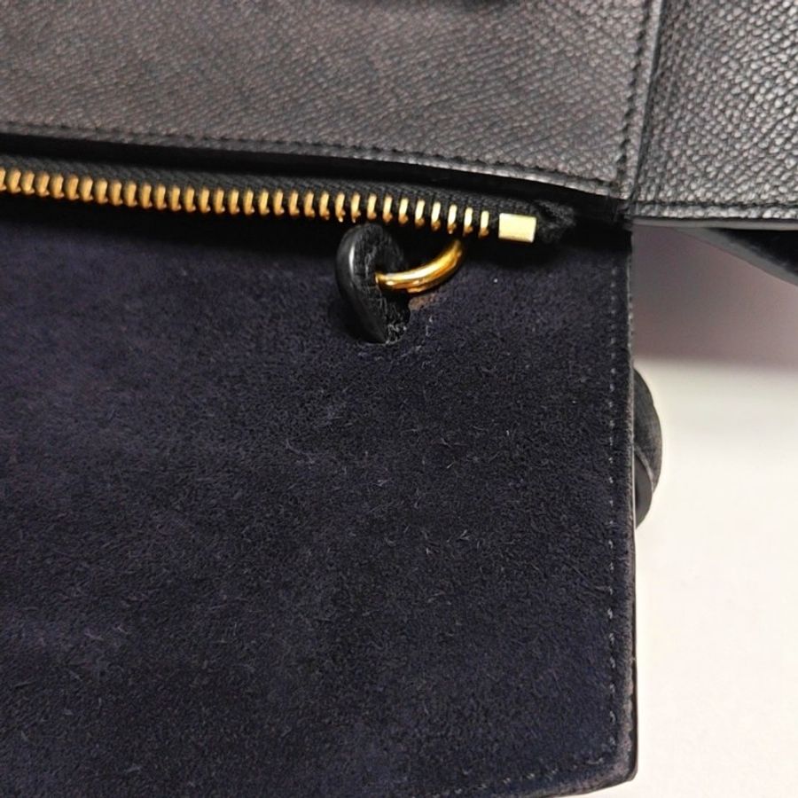 Celine NANO BELT BAG黑色鲶魚單肩斜背包-6