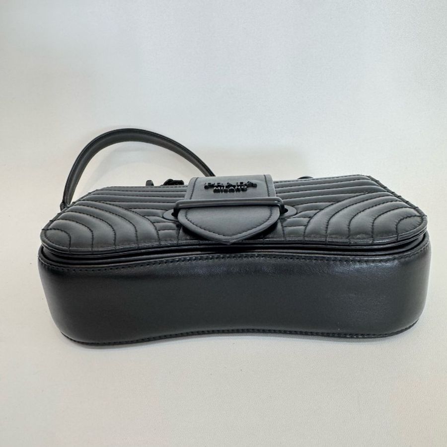 Prada/普拉達黑色Prada Sidonie 小號鏈條包-5