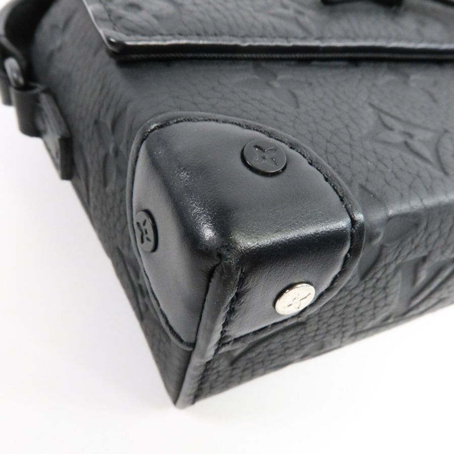 LOUIS VUITTON Monogram Taurillon Steamer Wearable Wallet扣肩背袋-9