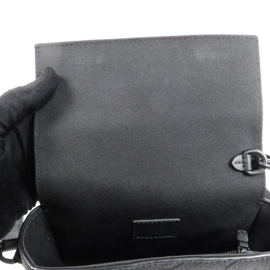 LOUIS VUITTON Monogram Taurillon Steamer Wearable Wallet扣肩背袋-12