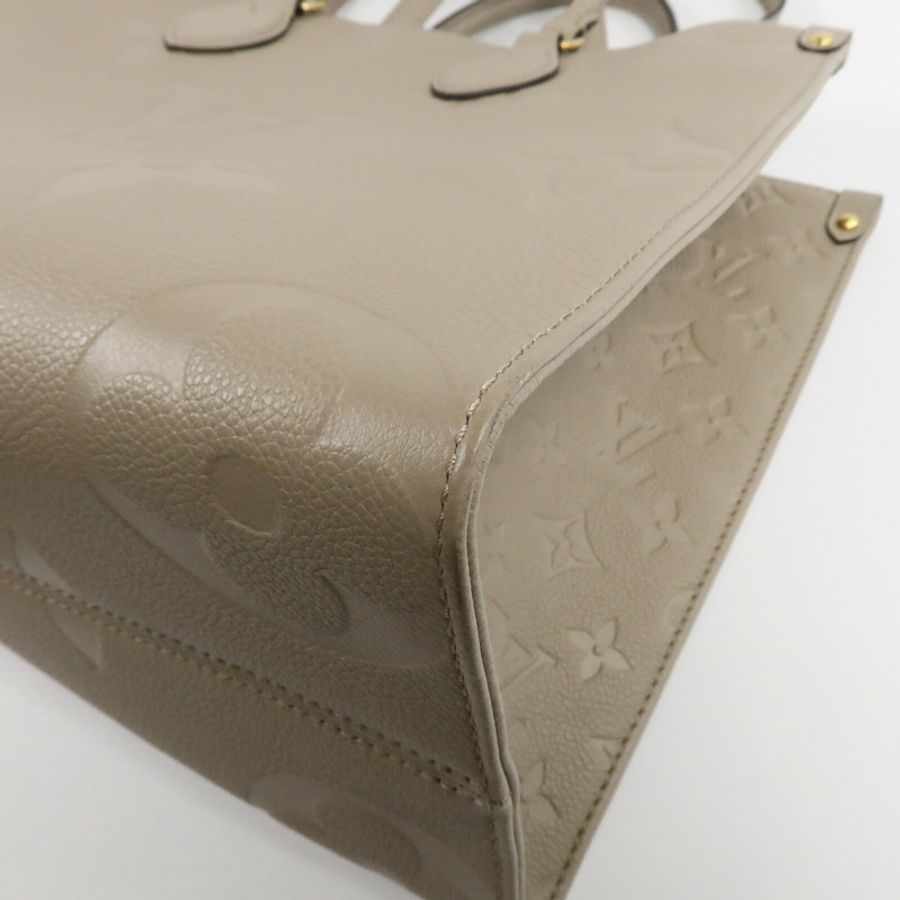 LOUIS VUITTON Monogram Empreinte On The Go MM金扣手挽肩背兩用袋-9