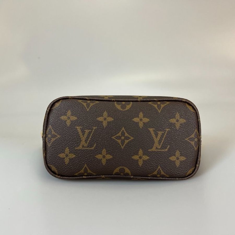LV M46705/晶片款 NEVERFULL BB 奶茶背帶包-5