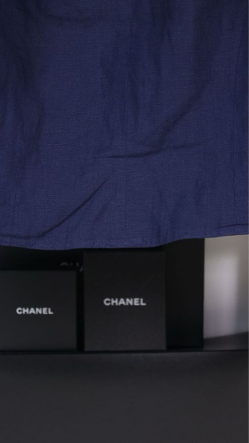 Chanel 94年春夏预告系列藏青色金扣一粒扣亚麻crop短外套-21