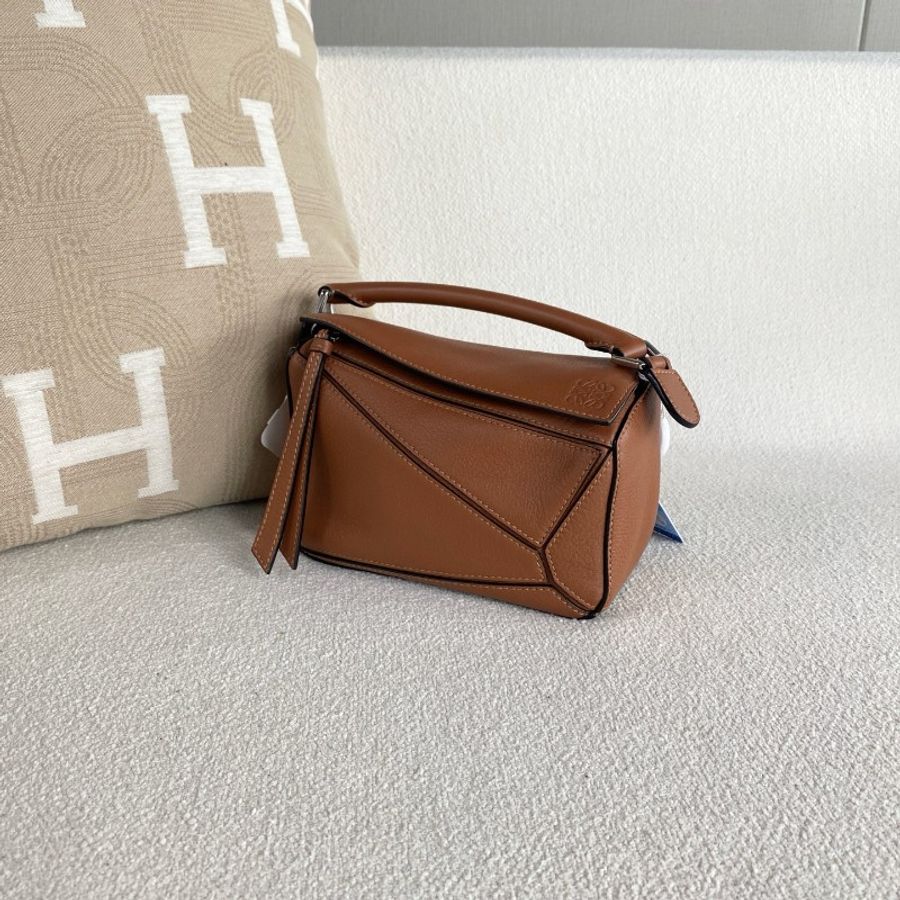Loewe羅意威Puzzle mini幾何包-5