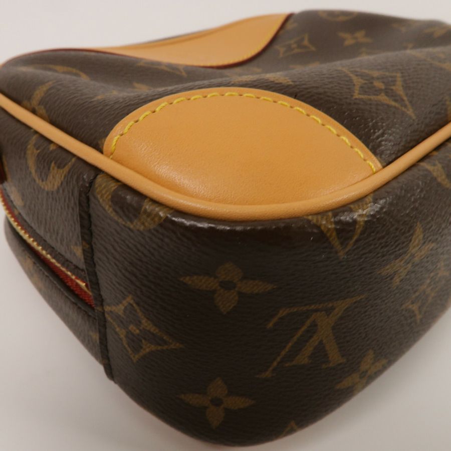 LOUIS VUITTON Monogram Deauville Mini肩背袋-13
