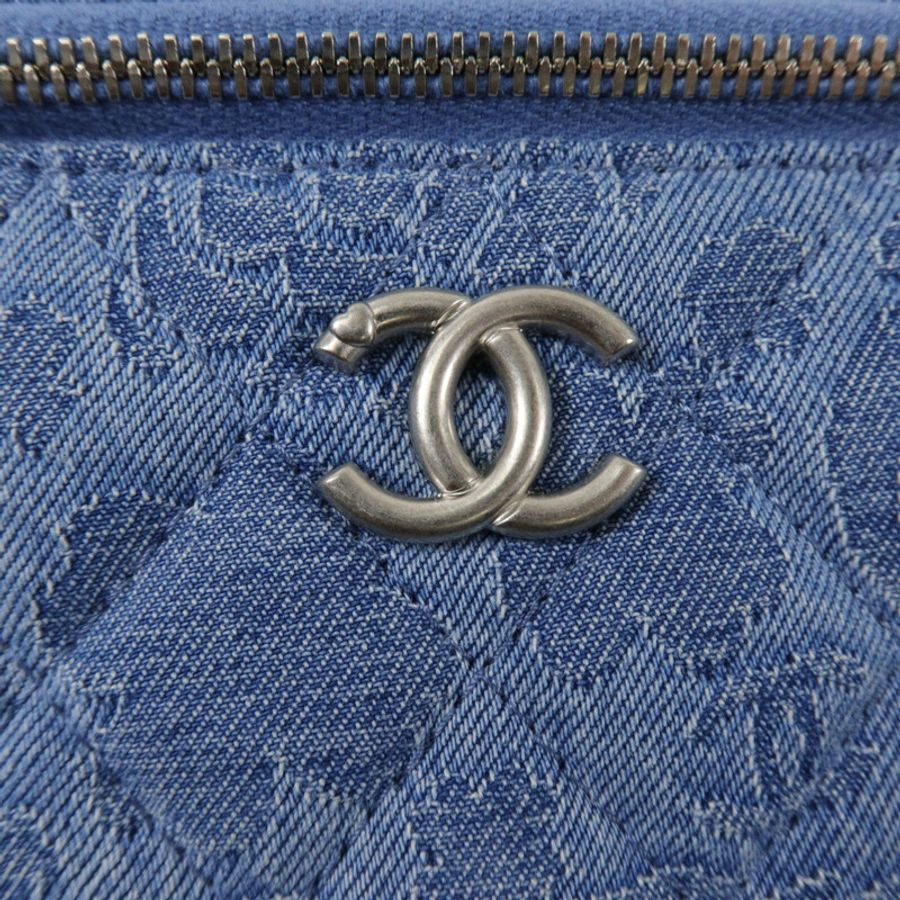 CHANEL 牛仔布Sweetheart Crush Vanity Case鏈帶肩背袋-6