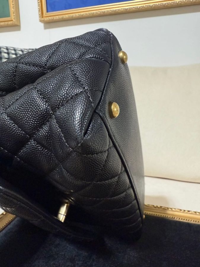 CHANEL Classic Coco Handle 29 黑色 Caviar 荔枝牛皮 × 復古金色五金-16