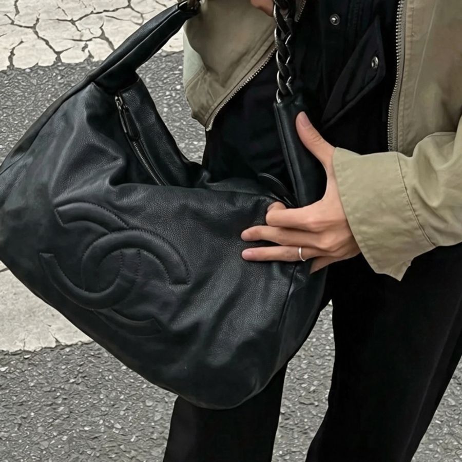 CHANEL香奈兒雙C大Logo Hobo荔枝紋牛皮鏈條包-6