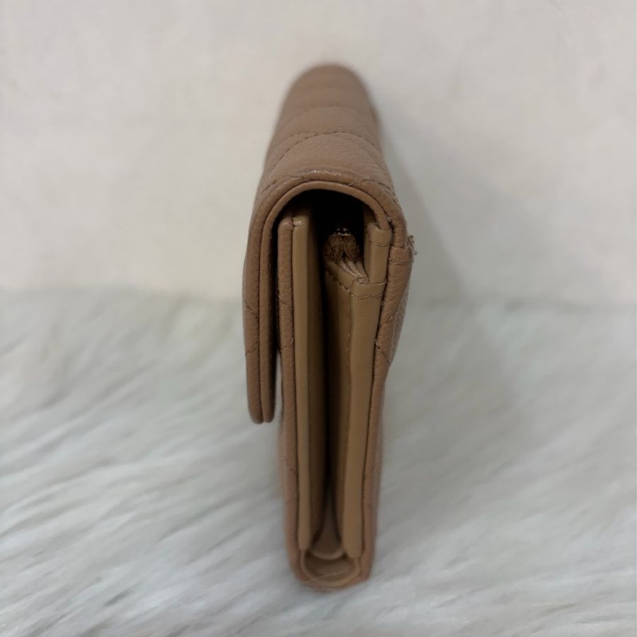 CHANEL AP0232 奶茶荔枝 牛皮 金釦 coco 三折 中夾-3