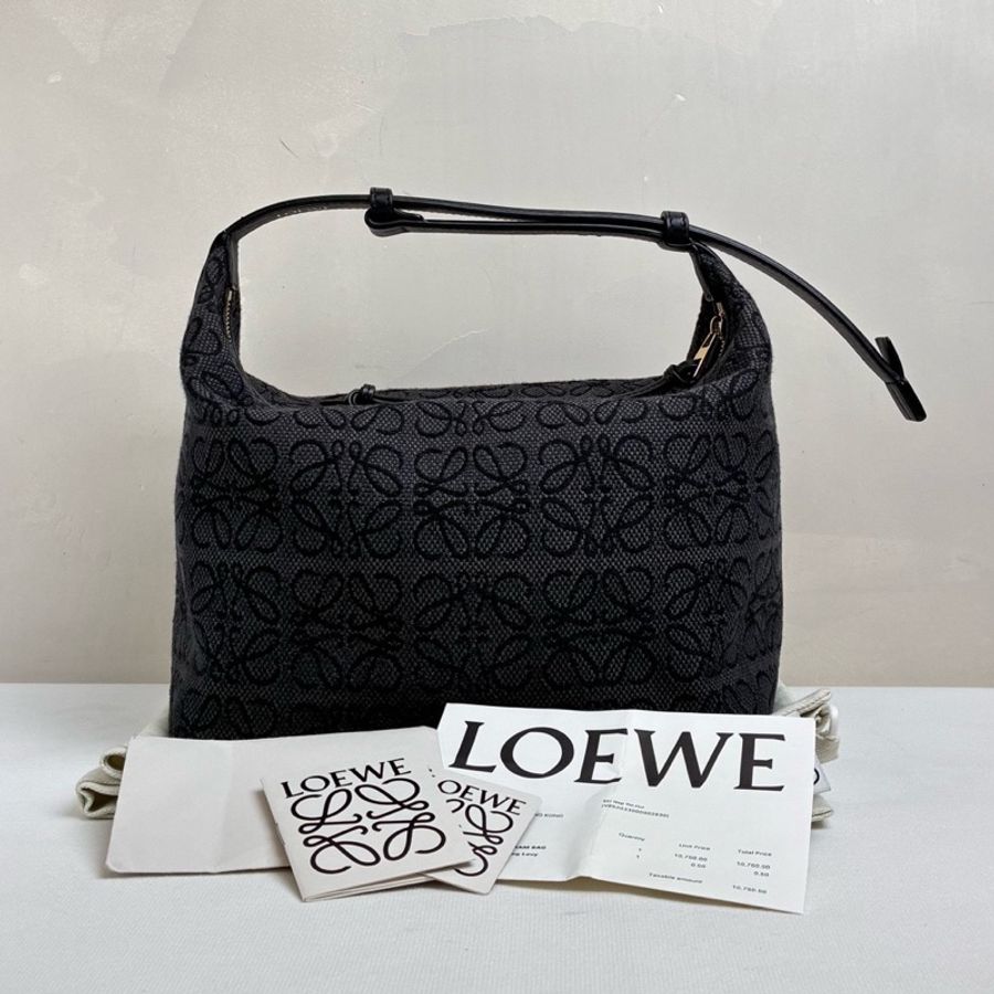 羅意威/Loewe 飯盒包 刺繡腋下單肩手提包 灰色 帆布拼皮 98新 尺寸25*18-0