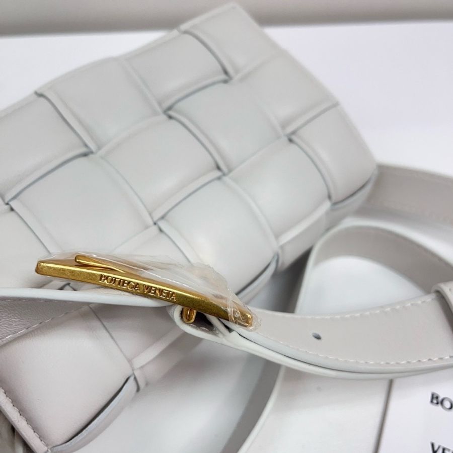 Bottega Veneta Padded 717506 White-2