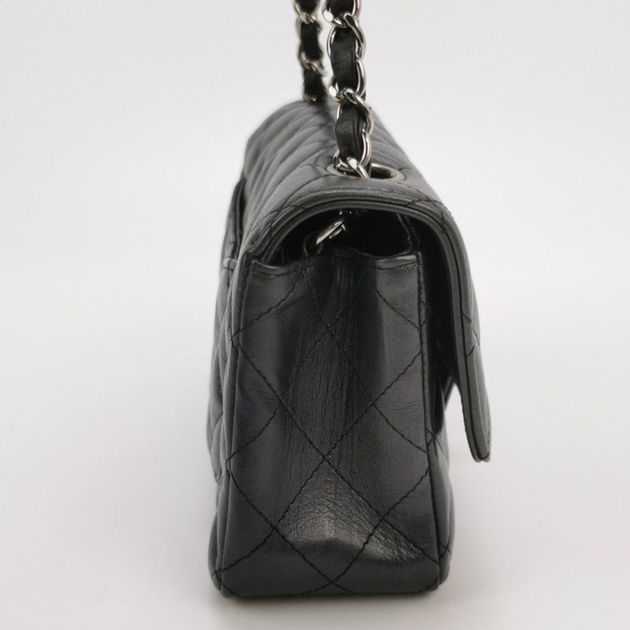 Chanel Classic Flap 季節限定款大mini深灰牛皮菱格絎縫雙C扣皮穿鏈斜背包單肩包-3