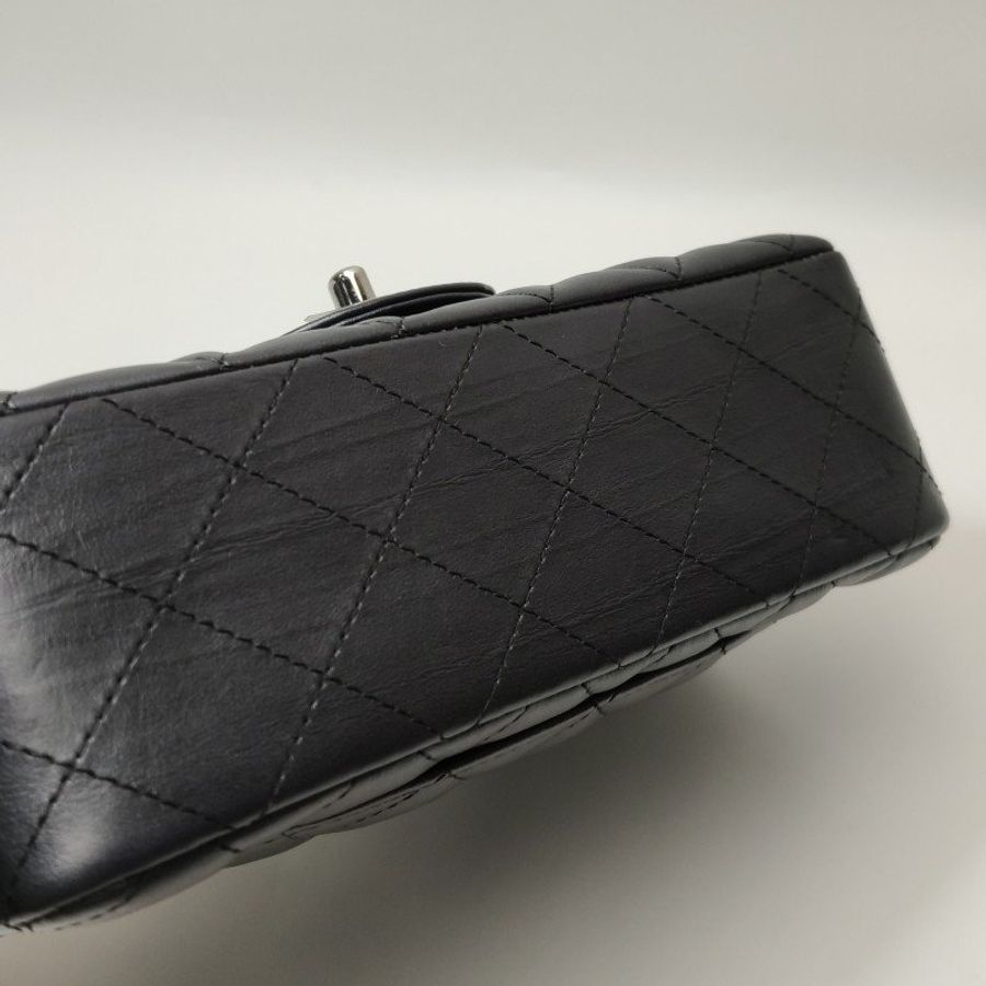 Chanel Classic Flap 季節限定款大mini深灰牛皮菱格絎縫雙C扣皮穿鏈斜背包單肩包-20