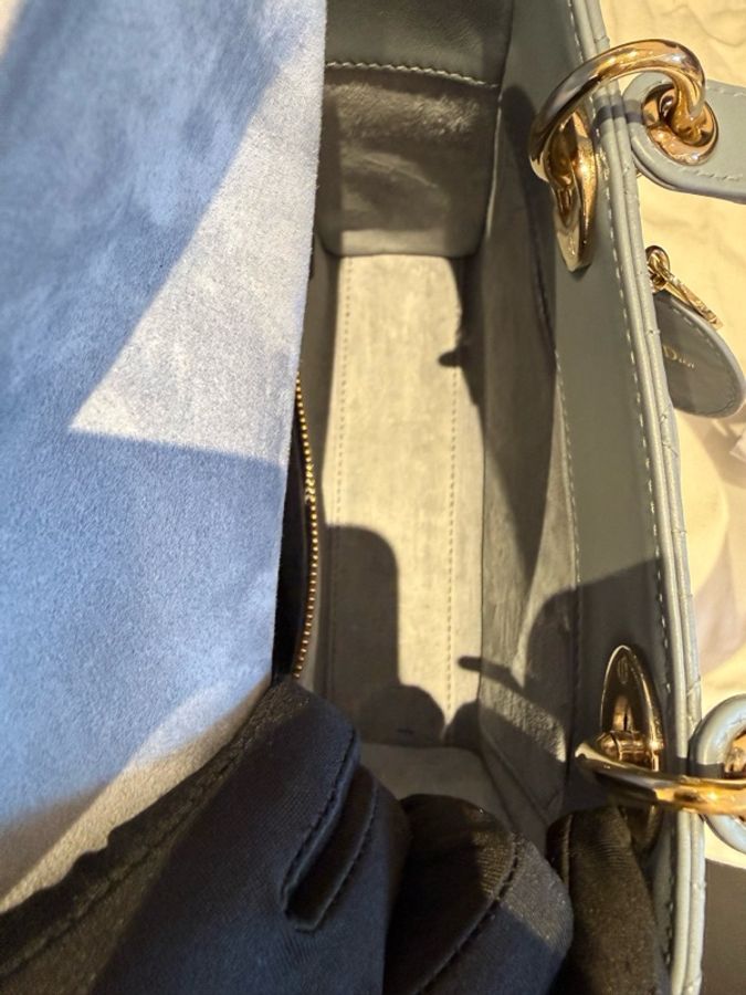 DIOR/迪奧 藤格紋四格 羊皮 雲霧藍 尺寸:20* 8*16.5-11
