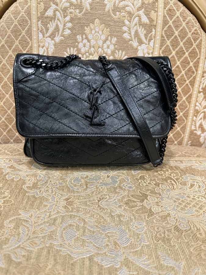 YSL 黑復刻牛皮黑釦Niki中號肩斜背包-0