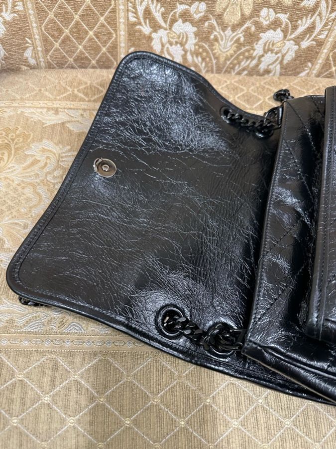 YSL 黑復刻牛皮黑釦Niki中號肩斜背包-8