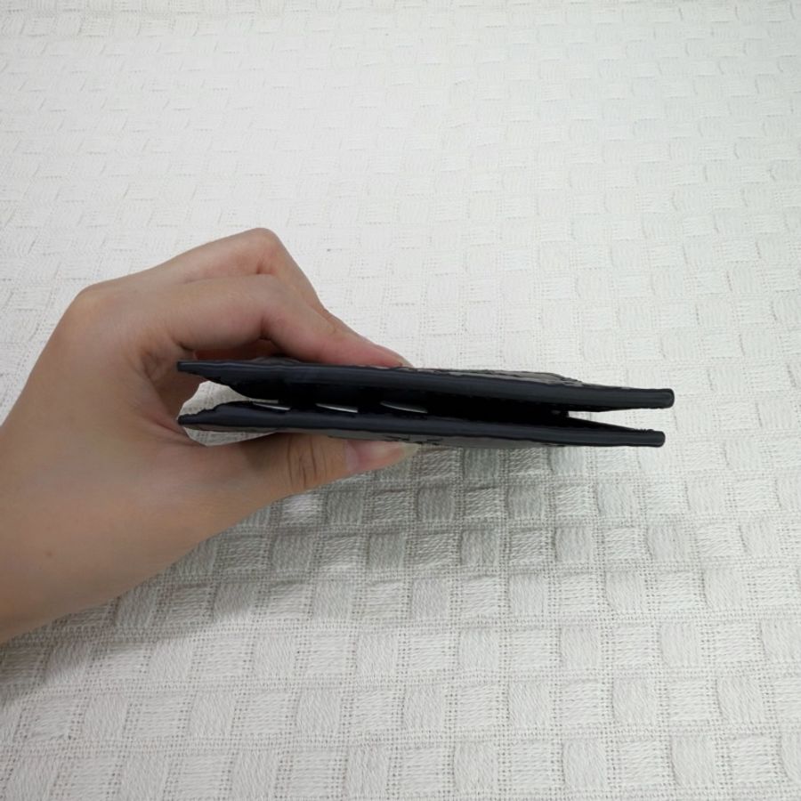 Gucci 黑牛皮GG壓紋短夾-3