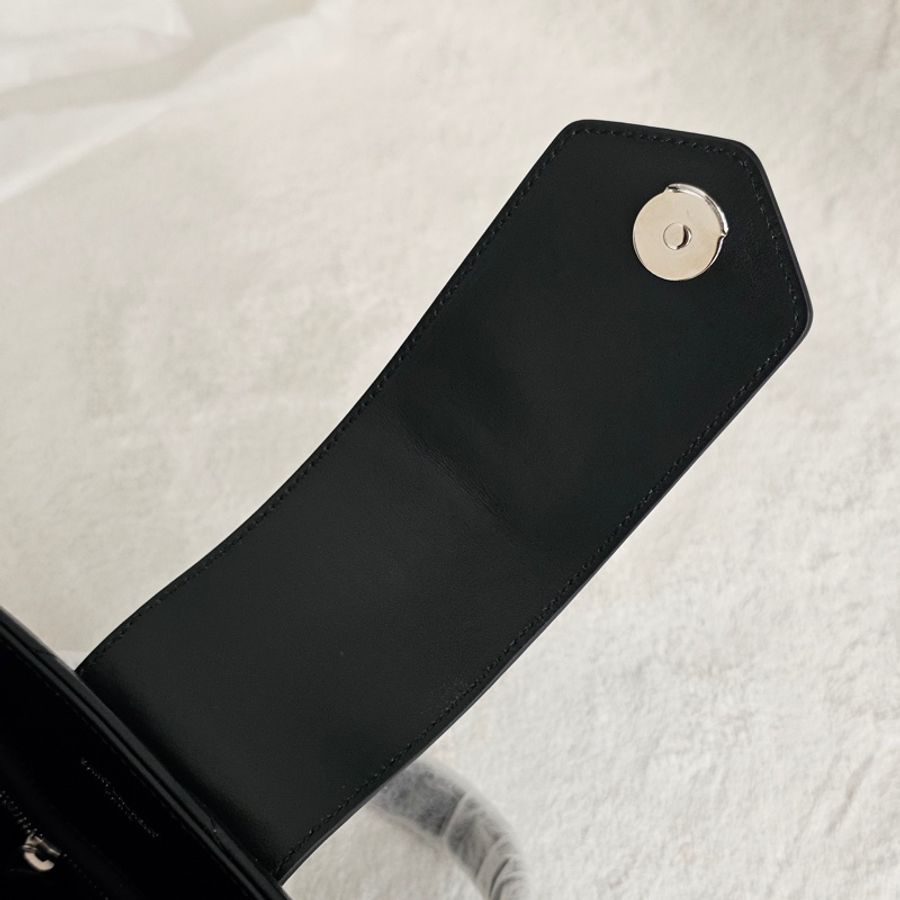 ysl loulou 黑銀兩用包 全新閒置-9