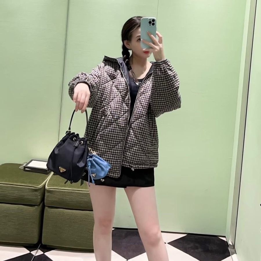 𝙿𝕣𝕒𝕕𝕒降落傘束口包小水桶包🏅 #實用可愛百搭款-23