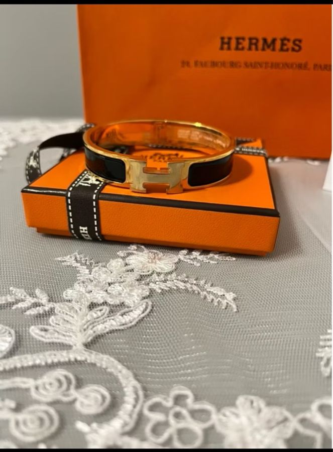 HERMÈS 愛馬仕 Clic H 黑色琺瑯手環 金釦|近全新|完整盒裝附件|經典百搭-31
