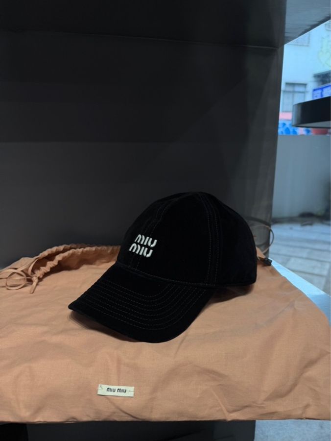 Miu Miu 天鵝絨背後抽繩棒球帽 |Classic Trend CT精品|台北東區實體-0