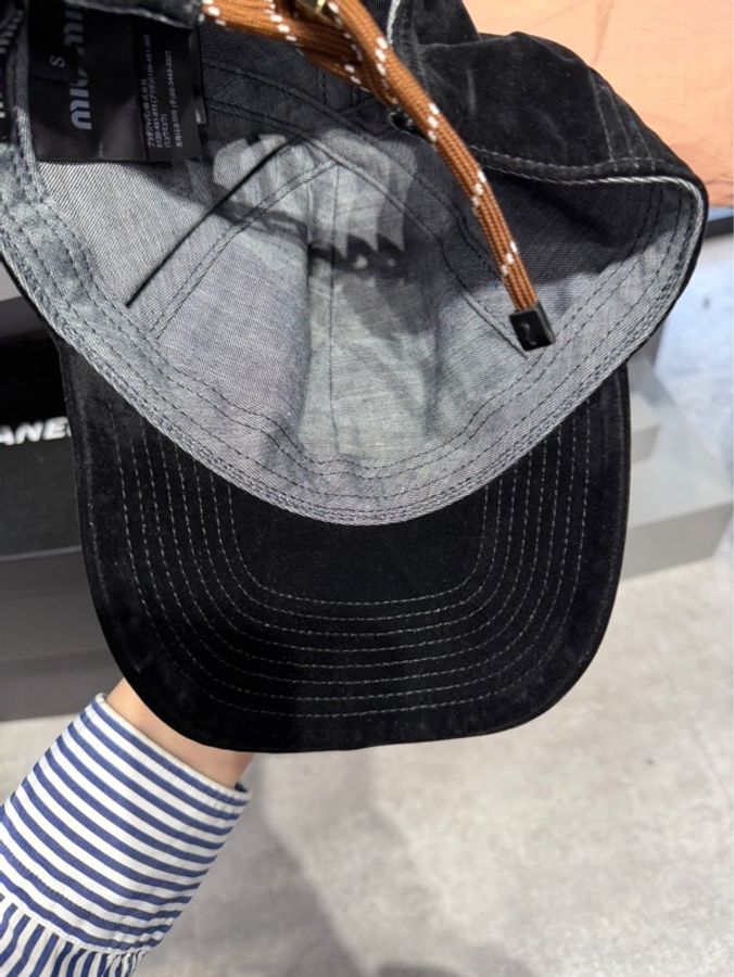 Miu Miu 天鵝絨背後抽繩棒球帽 |Classic Trend CT精品|台北東區實體-8
