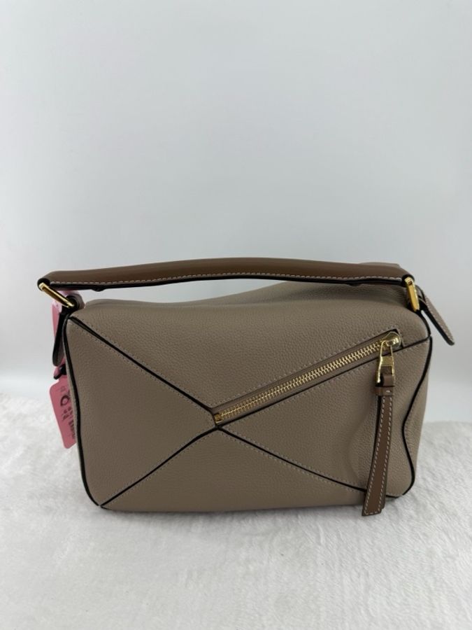 LOEWE 羅意威 Puzzle小號幾何包 沙色 底24-1