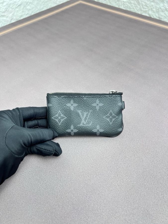 Louis Vuitton 路易威登 黑武士三合一郵差斜挎 尺寸24.5*18*4.5-12