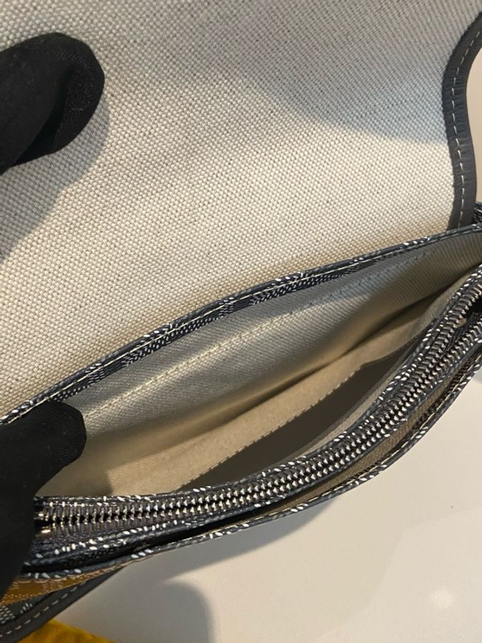 goyard 灰色信封包/近新商品-11