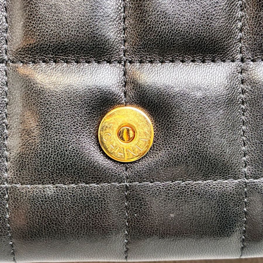 Chanel • 經典黑金冰格Cf Mini-12