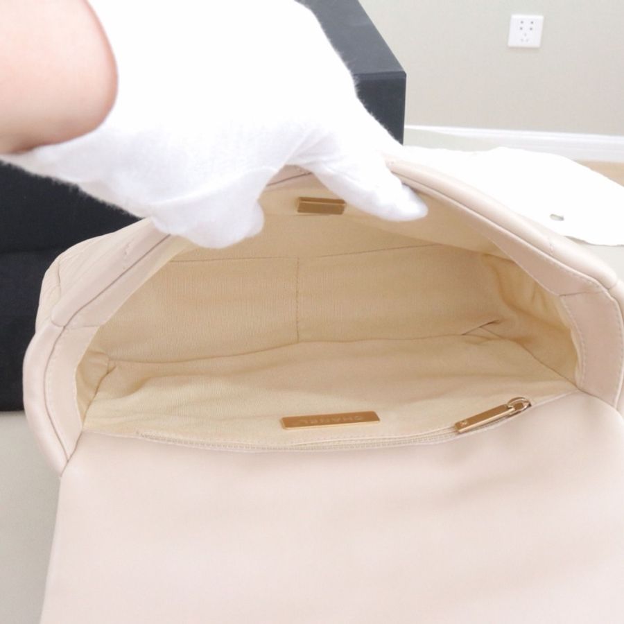 999新Chanel 香奈兒 19Bag 小號,芯片版 尺寸26*16*9,配件盒子防塵袋-7