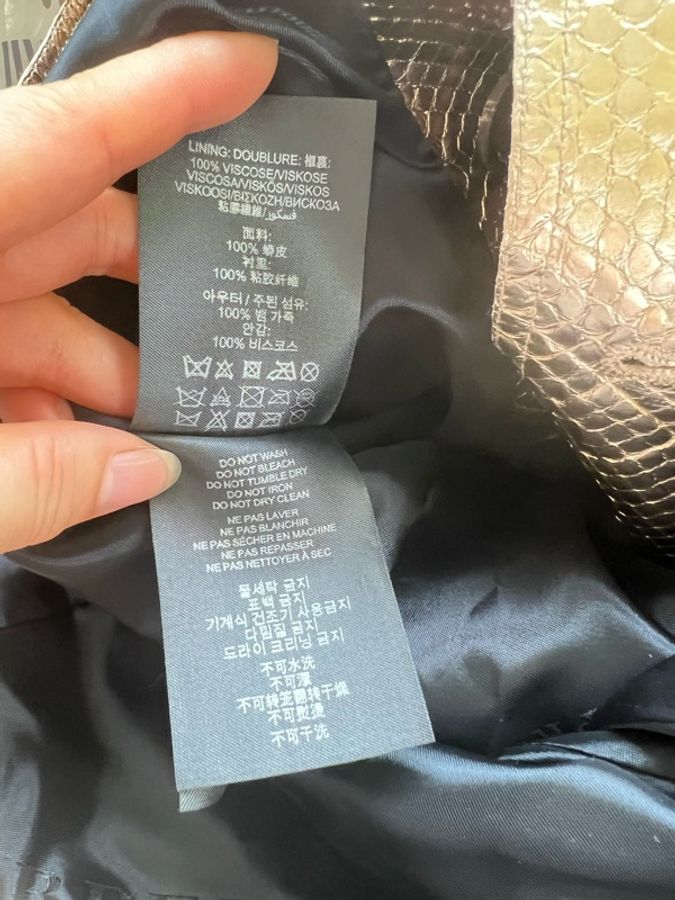 BURBERRY蛇皮外套42碼全新-8