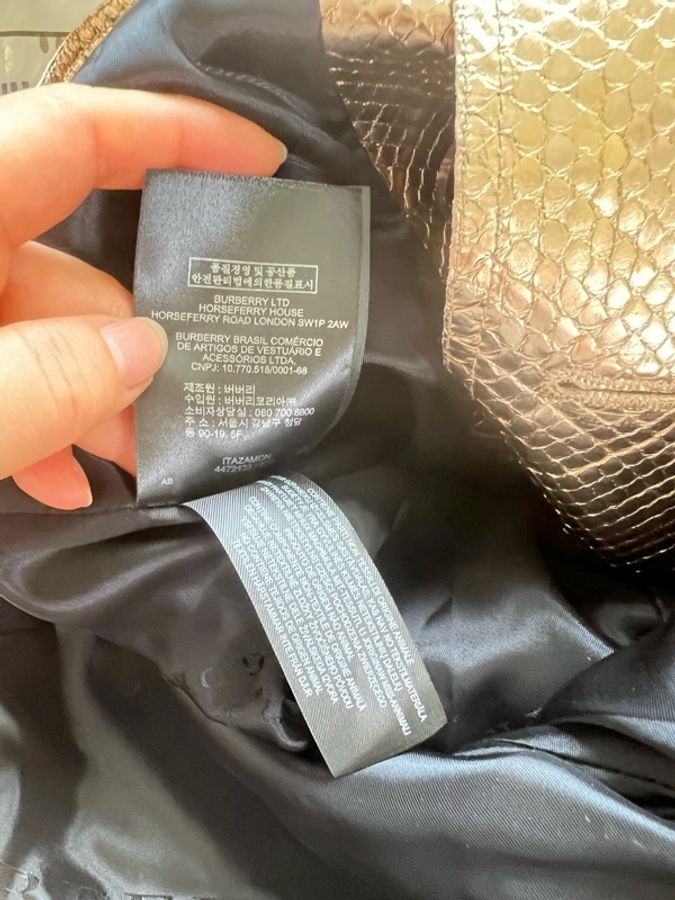 BURBERRY蛇皮外套42碼全新-9