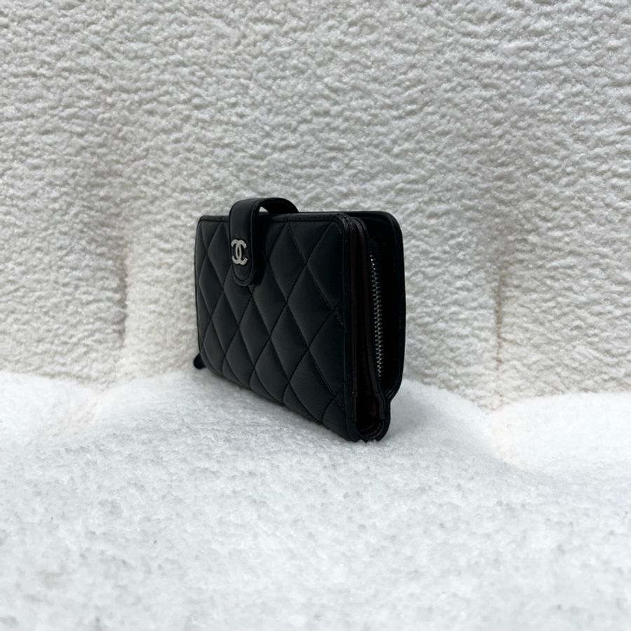 Chanel 黑銀羊皮10卡中夾-2