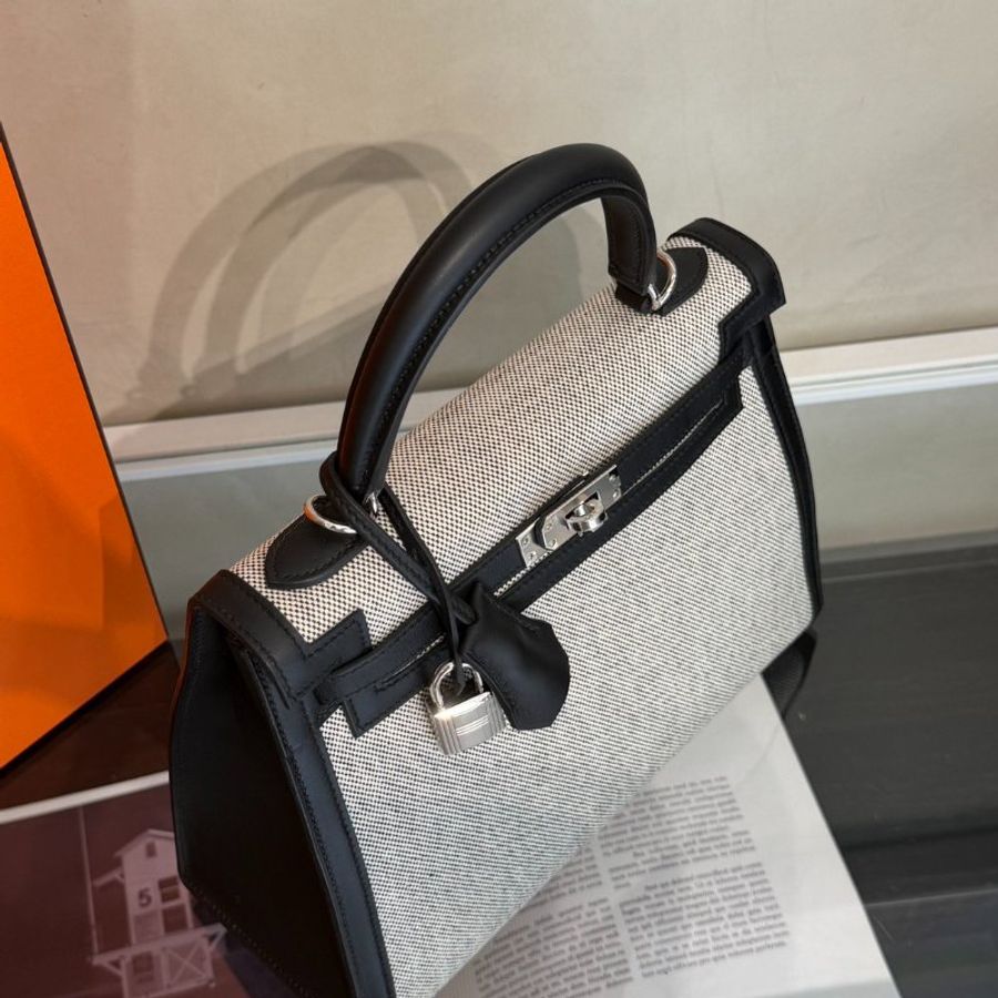 HERMES Kelly 25 - 熊貓銀 K-4