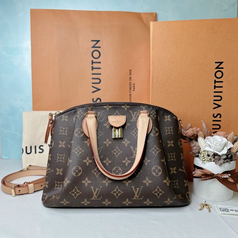 LV Rivoli PM老花斜背包-0