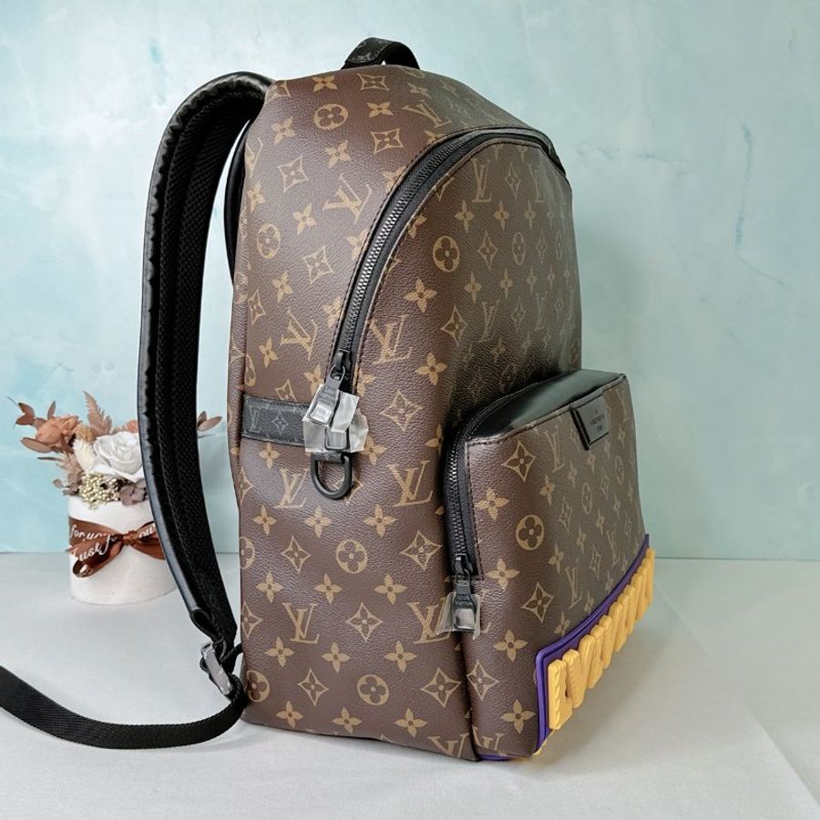 LV 全新Discovery老花後背包-3