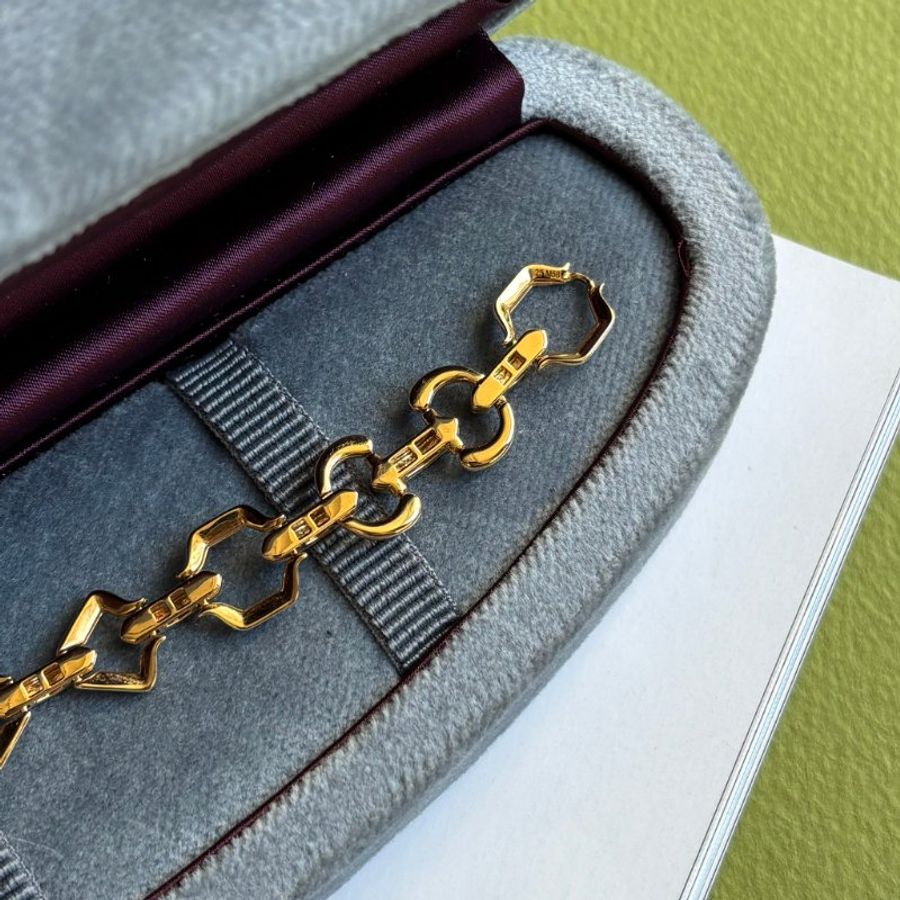 高級珠寶系列 ::GUCCI:: Horsebit 系列 18K金 馬銜扣金手鏈-6