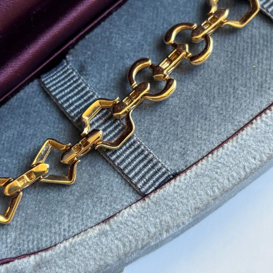 高級珠寶系列 ::GUCCI:: Horsebit 系列 18K金 馬銜扣金手鏈-10